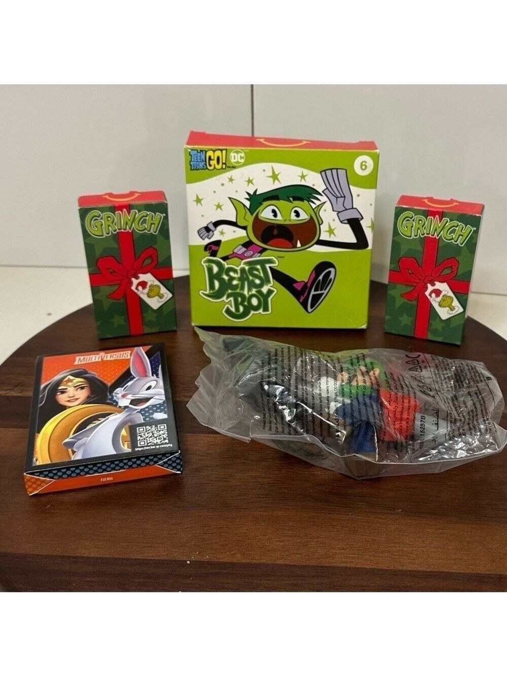 Beast Boy Kids, Grinch Cards, Super Mario and Bugs Bunny/ Wonder Puzzle